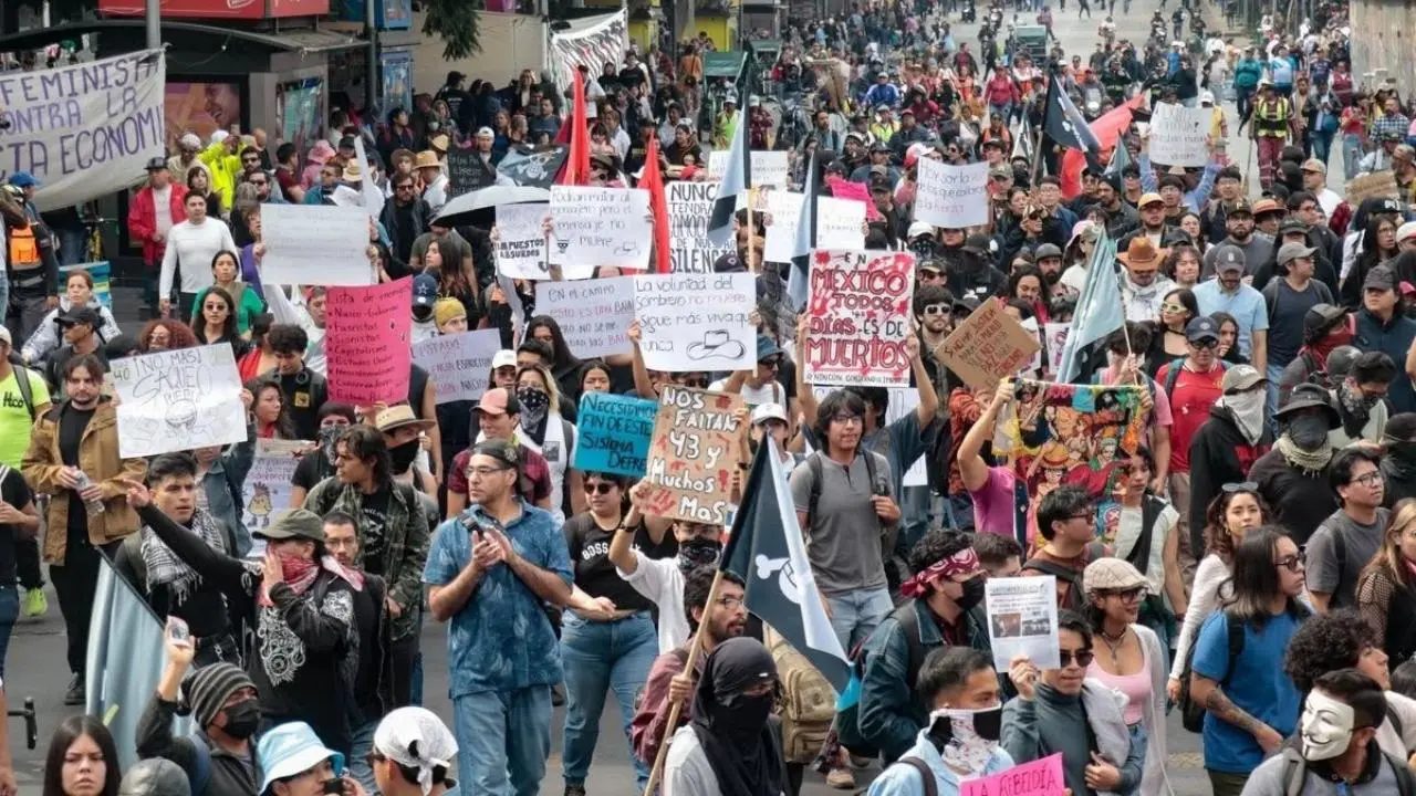 Marcha de la Generación Z en Edomex. Foto: @24_morelos