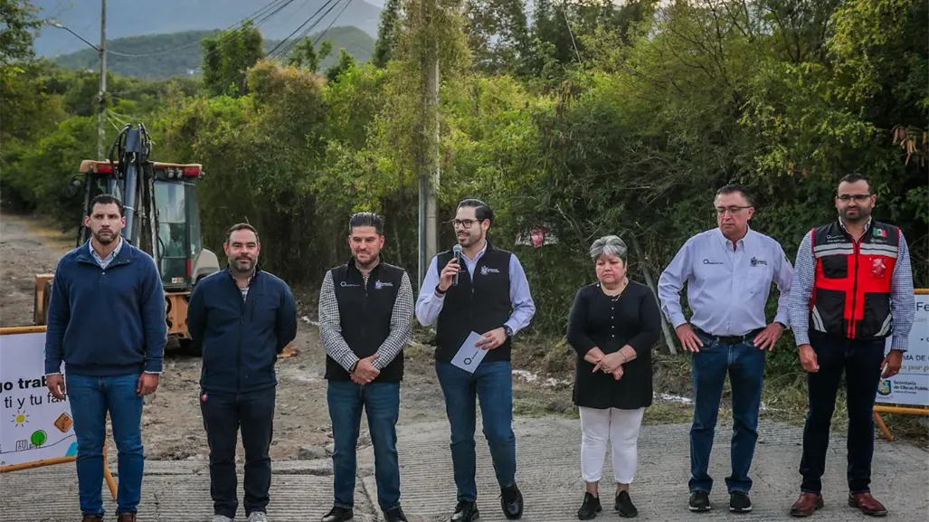 Impulsa David de la Peña nueva pavimentación con concreto hidráulico en Santiago