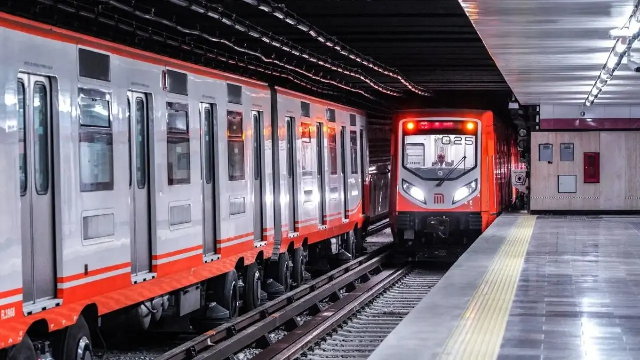 Tren de la Línea 1 del STC Metro CDMX. Foto: Metro CDMX