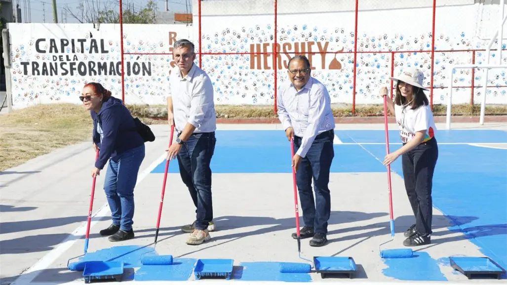 Escobedo rehabilita espacio público con apoyo ciudadano y de la empresa Hershey´s