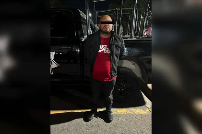 imagen recuadro Hombre detenido en Operativo de Buen Fin 2025. Foto: Policía de Monterrey