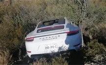 Porsche ocasiona accidente en rumbo a Monclova; deja a dos personas grave Porsche ocasiona accidente en rumbo a Monclova; deja a dos personas grave