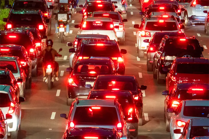 imagen recuadro Saltillo se prepara para implementar un programa piloto que ajustará los horarios escolares desde enero con el fin de reducir el tráfico. Foto: Canva