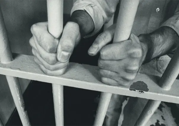 Fiscalía de Quintana Roo logra sentencias de 40 años para 2 hombres por violación en Cancún