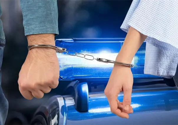 Detienen a dos personas por agresiones en un domicilio de Flamboyanes