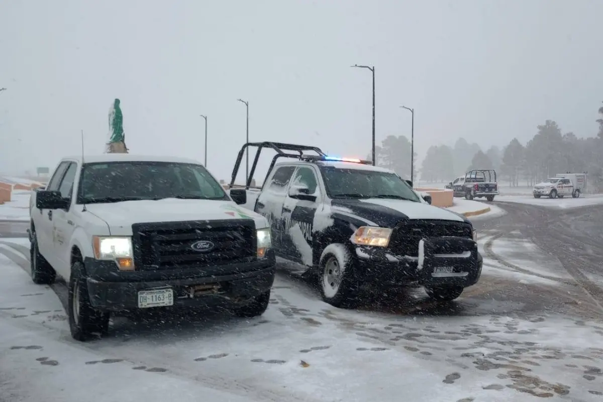 Nieve en zonas serranas de Chihuahua Foto: X(Twitter) @CEPC_Chih