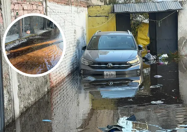 VIDEO | Fuga de agua inunda viviendas en Azcapotzalco, CDMX