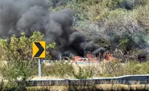 Operativo provoca narcobloqueos en varias carreteras de Michoacán; al menos dos muertos Operativo provoca narcobloqueos en varias carreteras de Michoacán; al menos dos muertos