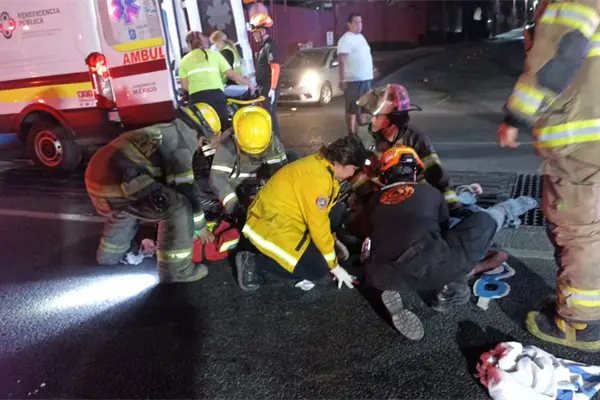 Atropellan a dos en Morones Prieto; una pierde la vida Atropellan a dos en Morones Prieto; una pierde la vida