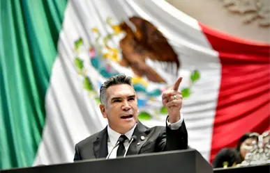 Alejandro Moreno ofrece ayuda a familias de los jóvenes detenidos en la marcha de la Generación Z