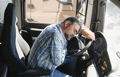 Chofer se queda dormido y provoca choque en Trolebús Chalco-Santa Marta, Edomex