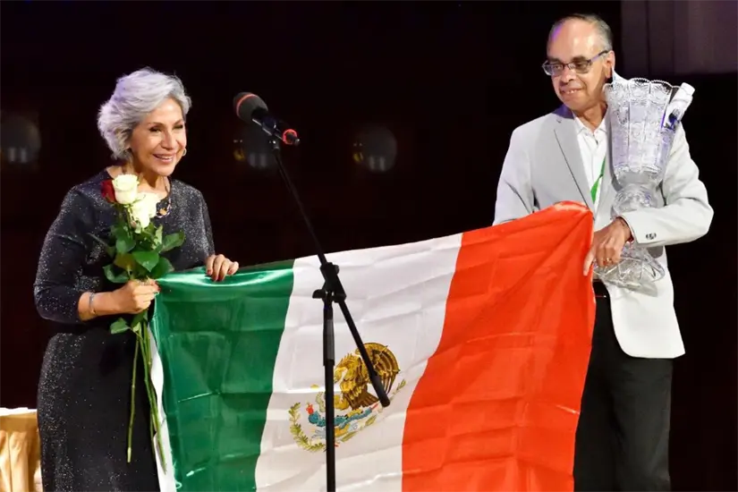 imagen recuadro Congreso del Estado Otorga la Medalla “Luis García de Arellano” a Cecilia Lugo. FOTO | Cecilia Lugo.