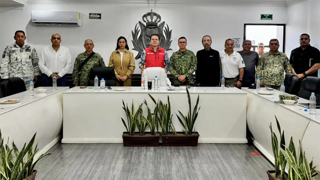 Esteban Villegas crea mesa de seguridad con el mando de la Laguna