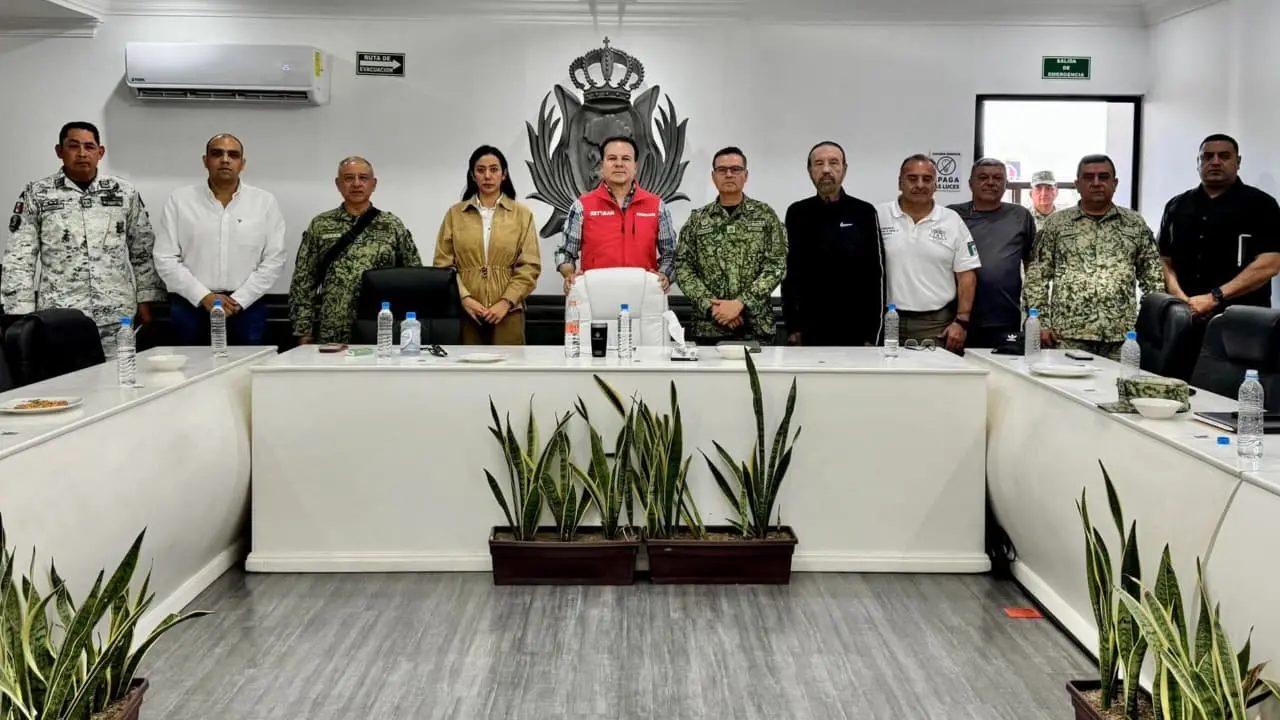 Tras el asesinato de José Ángel Mascorro el ex Secretario del Ayuntamiento de Gómez Palacio, Esteban Villegas formó una mesa de seguridad.