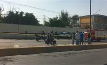 Fatal accidente en Iztapalapa: conductor muere al chocar contra barda escolar Fatal accidente en Iztapalapa: conductor muere al chocar contra barda escolar