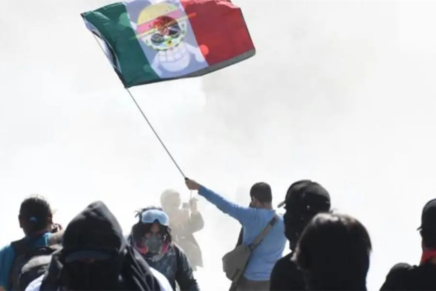 Detenidos en marcha de la Generación Z enfrentan cargos de homicidio, robo y lesiones, según Fiscalía CDMX
