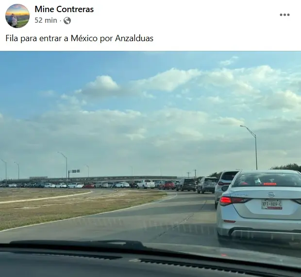 imagen recuadro Fila para entrar a México por Puente Anzaldúas. Foto: Grupo Facebook