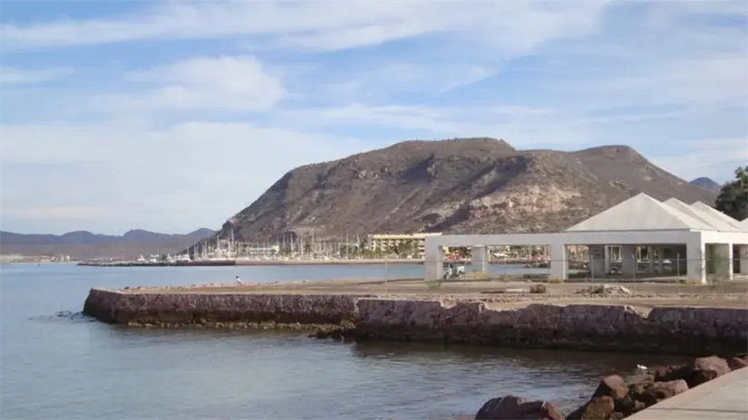 imagen recuadro La Expedición Un Océano 2025-2026 es un viaje de 12 meses a bordo del velero noruego Statsraad Lehmkuhl, cuyo objetivo es crear conciencia y compartir conocimientos sobre la importancia crucial del océano para un futuro sostenible a escala global. Foto: Statsraad Lehmkuhl