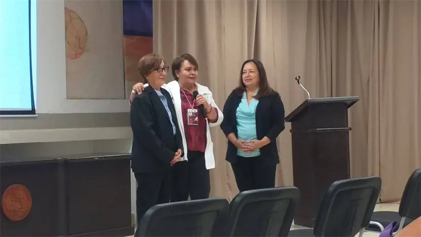 imagen recuadro La literatura es uno de los pilares fundamentales para la construcción de la identidad cultural.