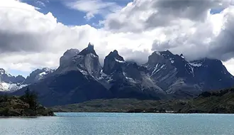 SRE expresa condolencias por la muerte de dos mexicanos tras accidente en Chile