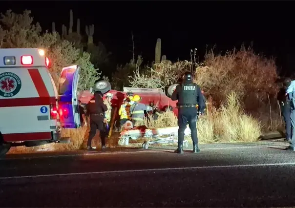 Accidente en San Pedro: un hombre muere y otro resulta grave tras volcadura cerca de El Novillo