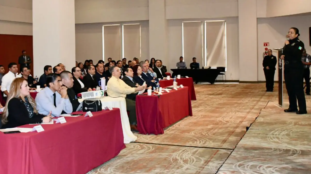 La Fiscalía General de Justicia del Estado participó mediante la intervención de Juan Antulio Botello Cantú, Fiscal Especializado en Antisecuestros. Foto: Fiscalía General de Justicia de Nuevo León.