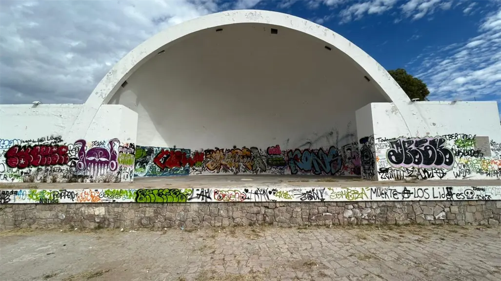 ¿Sigue abandonada la Concha Acústica? Así luce en noviembre de 2025