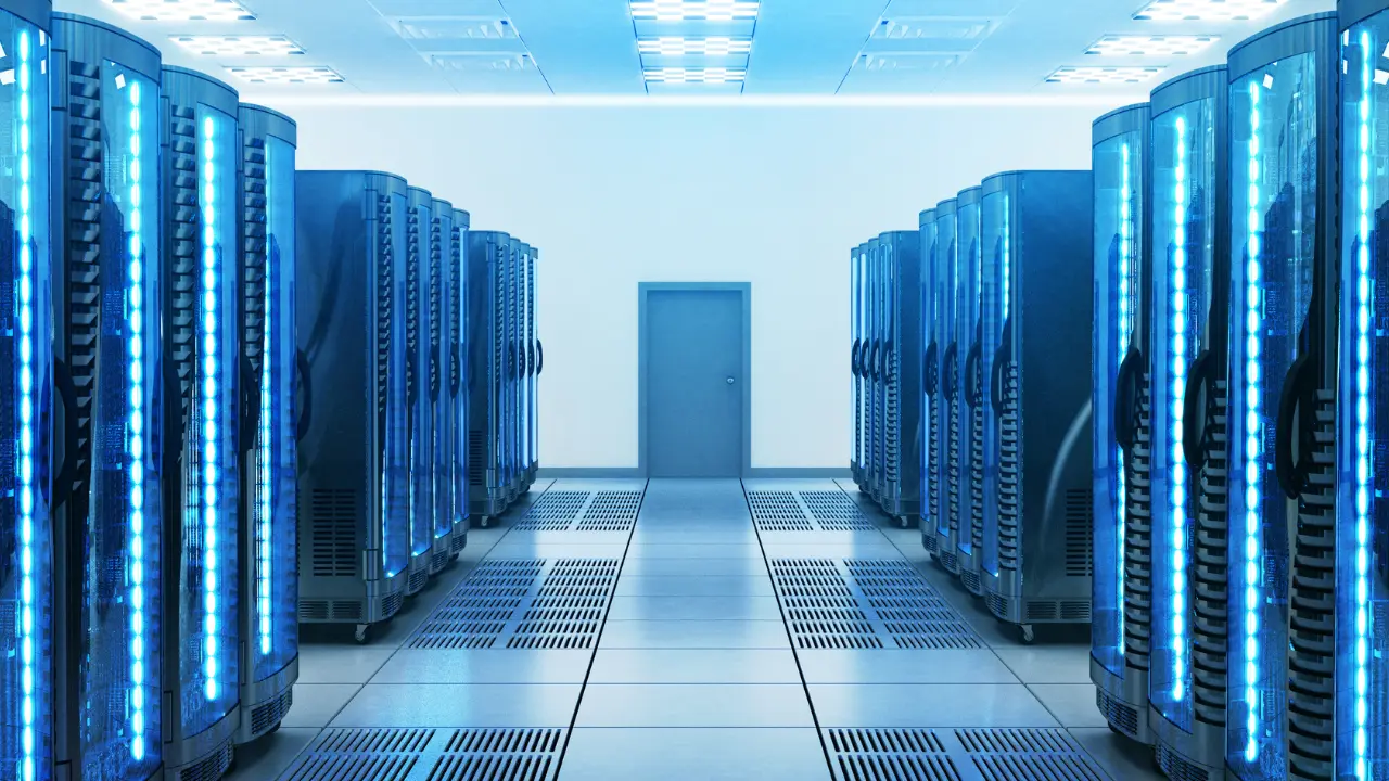 El Estado de México cuenta con más de 220 zonas industriales ideales para albergar la expansión de los Centros de Datos Edomex. Foto: Canva