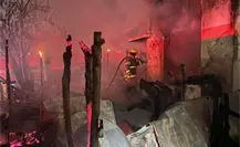 Incendio en Pesquería deja un lesionado y un hombre calcinado