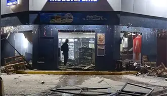 Explosión en expendio de cerveza en Mazatlán deja a una mujer herida
