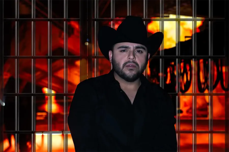 Gerardo Ortiz, al borde de 20 años de cárcel por conciertos ligados a operador del CJNG
