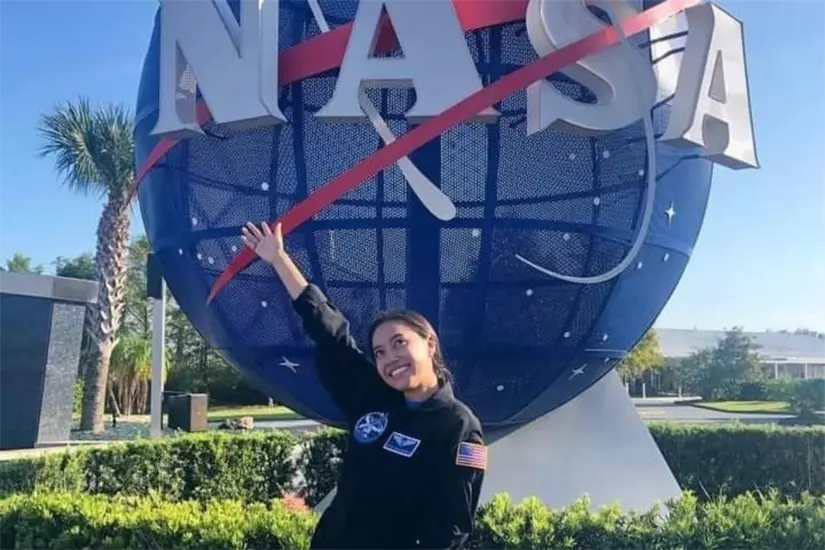 imagen recuadro Katya ha destacado en proyectos de la NASA | Foto: FB Katya Echazarreta