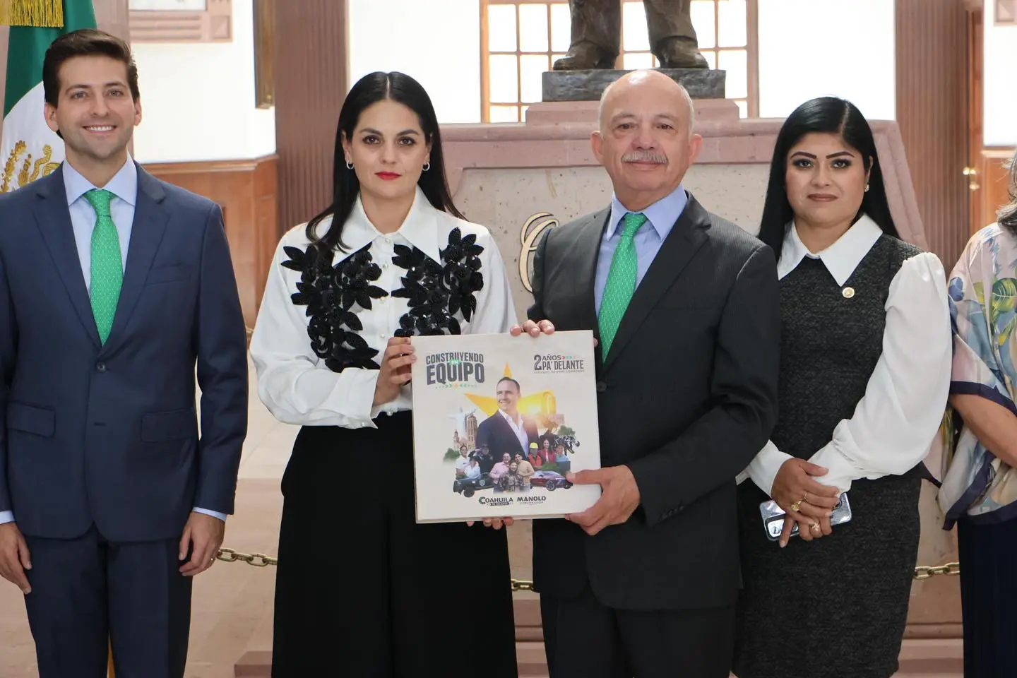 El Congreso de Coahuila recibió el informe de Manolo Jiménez. (Fotografía: Congreso de Coahuila)