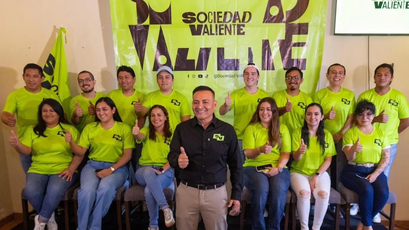 Sergio Vadillo presenta Sociedad Valiente en Mérida. Foto: Cortesía