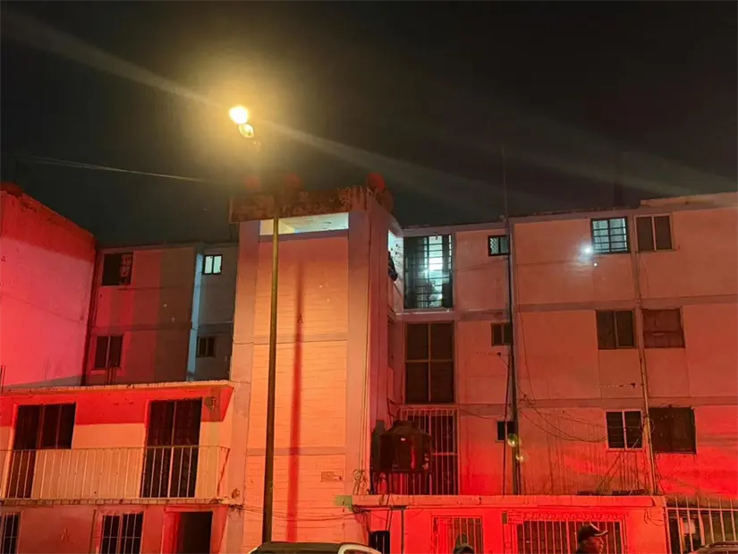 imagen recuadro Diversos vecinos de CTM Culhuacán reportaron la fuga de gas luego del intenso olor. Foto: Ramón Ramírez