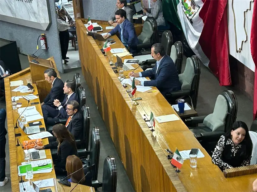 La presentación del Cuarto Informe resalta los logros de Nuevo León en términos de medio ambiente, economía, empleo y turismo. Foto: Diego Ovalle