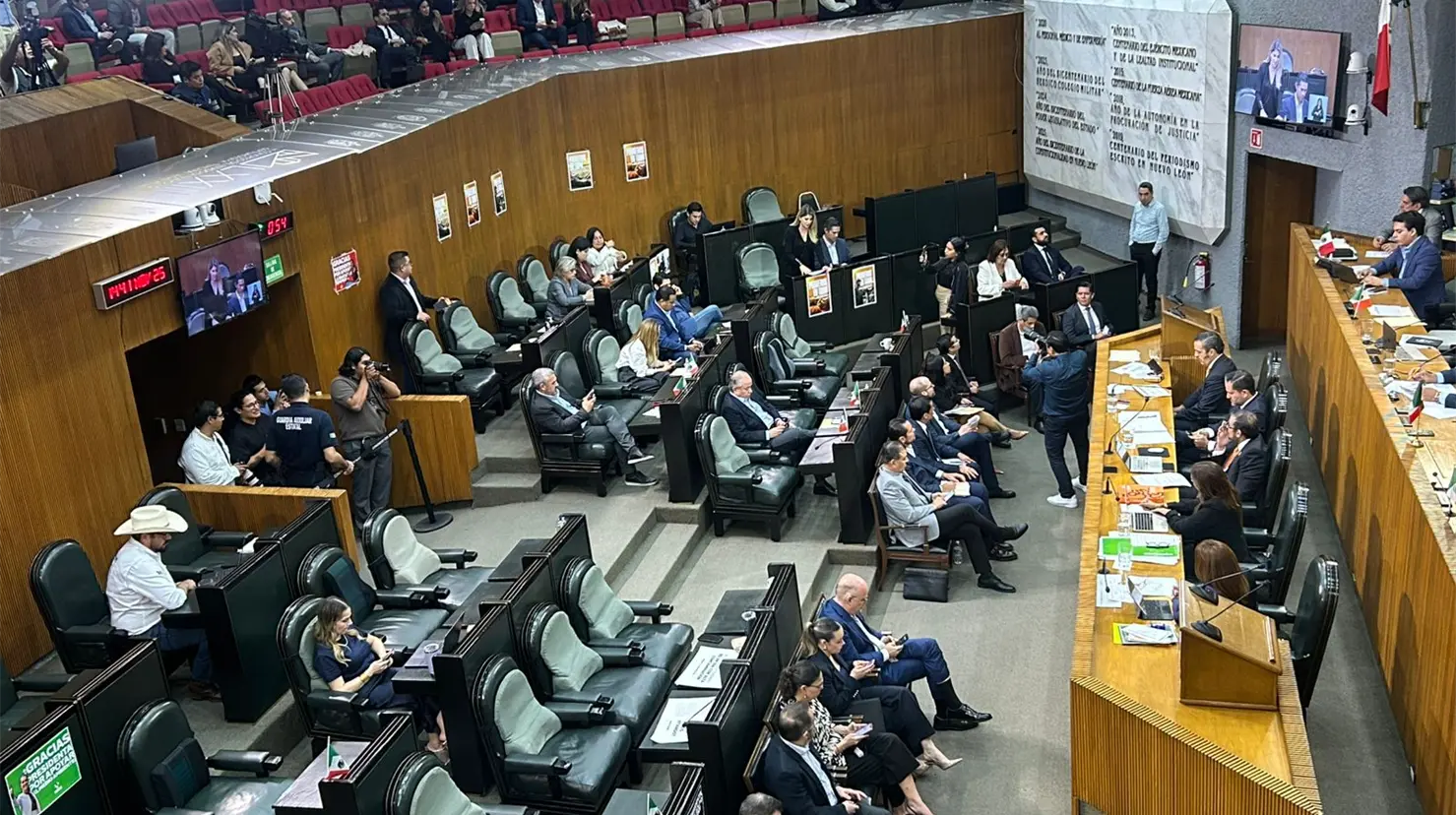 El Cuarto Informe destaca los progresos de Nuevo León en sectores fundamentales como el medio ambiente, la economía, y el turismo. Foto: Diego Ovalle