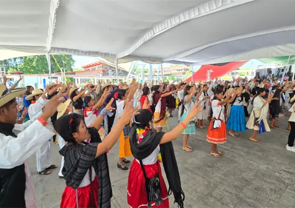VIDEO | Zócalo de CDMX vibrará con la Fiesta de Culturas Comunitarias 2025: más de 1,500 niños en escena
