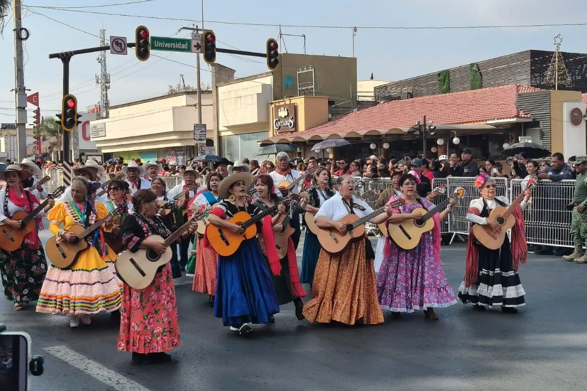 Así se vio el Desfile de la Revolución Mexicana en Saltillo / Foto: Marco Juárez