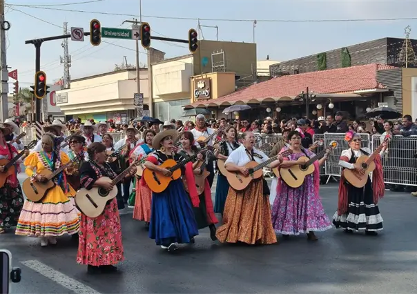 Desfile de la Revolución Mexicana 2025 en Saltillo: Más de 20 contingentes participaron