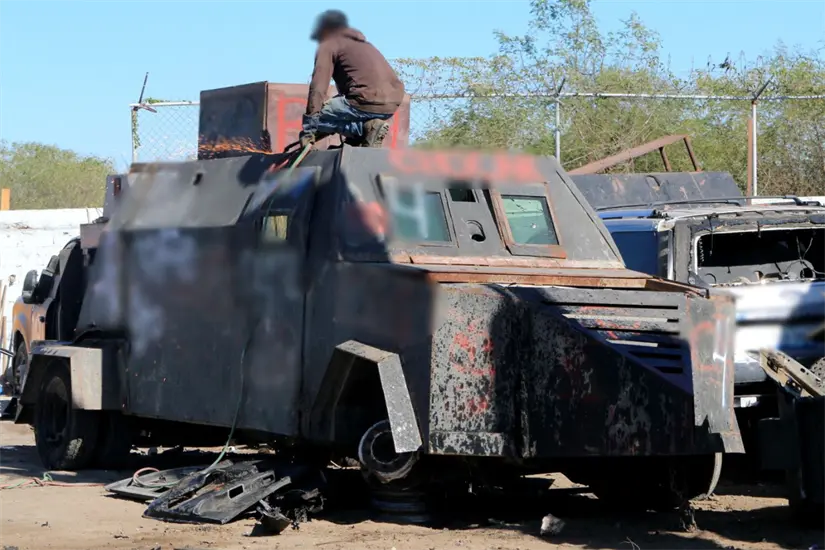 22 vehículos monstruos fueron desmantelados | Foto: FGR