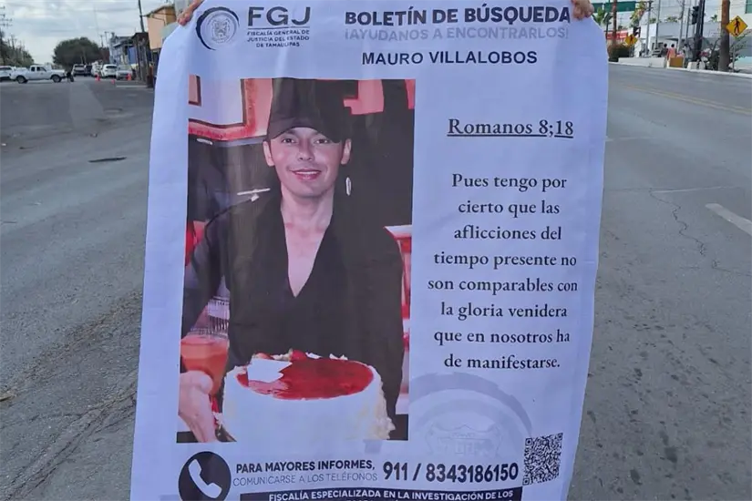 Familiares en el desfile de Reynosa con familiares desaparecidos Foto; Victoria Jiménez