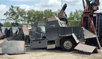 FGR destruye 22 vehículos monstruos usados por crimen organizado en Tamaulipas