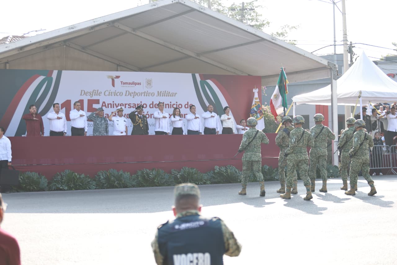 Da inicio el desfile del 115 aniversario de la Revolución Mexicana en Ciudad Victoria Da inicio el desfile del 115 aniversario de la Revolución Mexicana en Ciudad Victoria