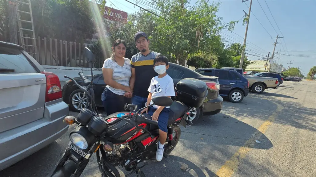 Así se unió la comunidad para ayudar a Raúl Ramírez para recuperar su moto en la que lleva a su hijo Eliot a su tratamiento contra el cáncer