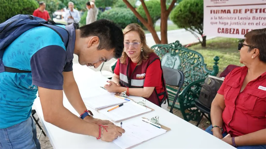 MORENA recaba más de 10 mil firmas para revisar amparo de Cabeza de Vaca; esto informó
