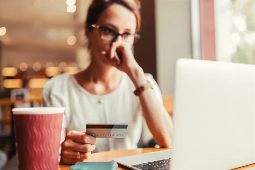 imagen recuadro A medida que los “nenis” proliferan en Monterrey, es crucial que los compradores estén al tanto de los riesgos que enfrentan. Foto: Canva