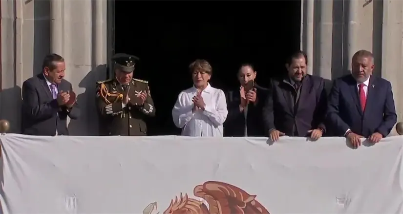 La gobernadora del Edomex y autoridades dieron por finalizado el desfile en el centro de Toluca. Foto: Captura de pantalla