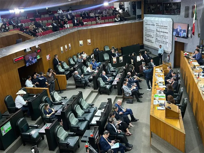 imagen recuadro Este jueves, el Gobierno del Estado entregará el presupuesto para 2026 al Congreso de Nuevo León con importantes controversias en el horizonte. Foto: Diego Ovalle