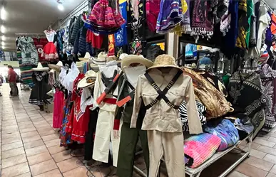 Mercado Juárez celebra aniversario: 67 años de tradición en Saltillo